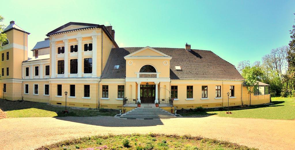 مبيت وإفطار Ujście Palac Jablonowo المظهر الخارجي الصورة